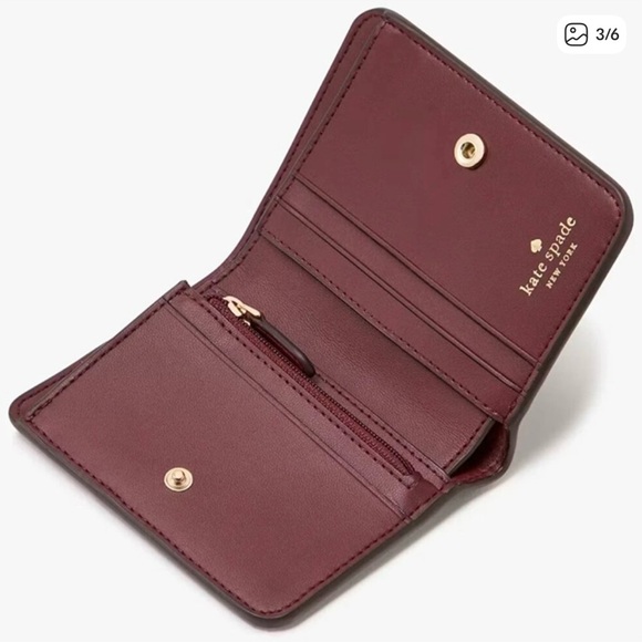 ♥️New Kate Spade Lena Small Billfold Wallet (CherryWood) Exclusive - Picture 2 of 2